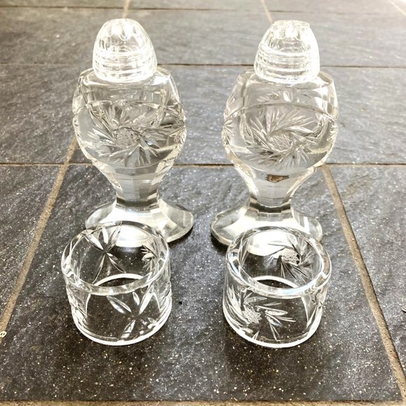 Pinwheel crystal salt & pepper and napkin holders + bonus - Picture 1 of 4